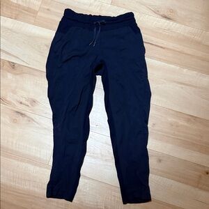 🍋Lululemon Dance Studio Pant, Size 6